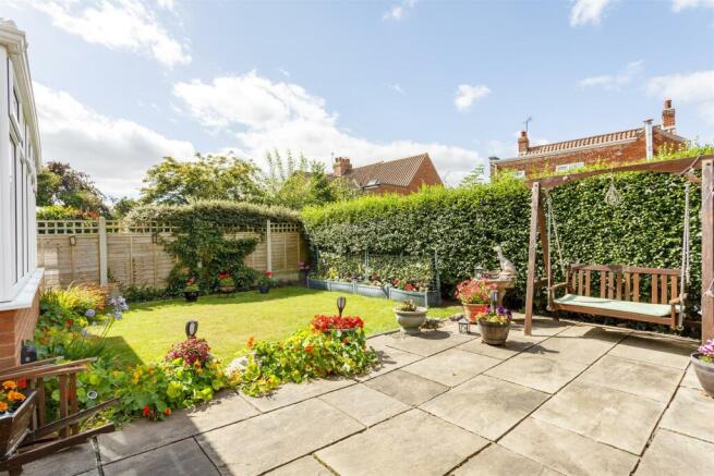 8_Horner_Close_2.jpg