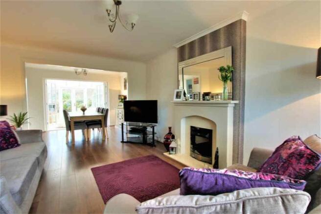 Living/Dining Room