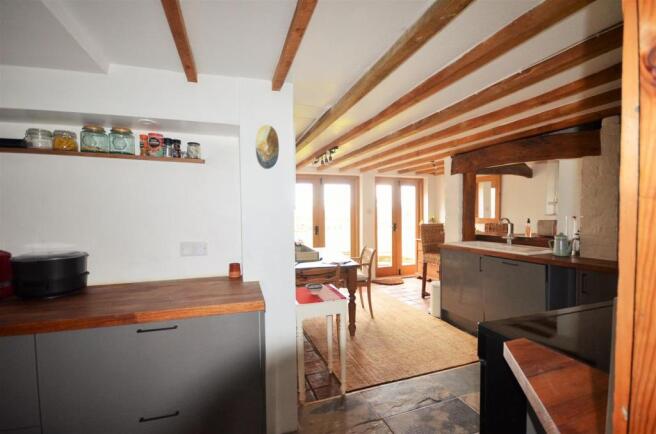Kitchen/Dining Room