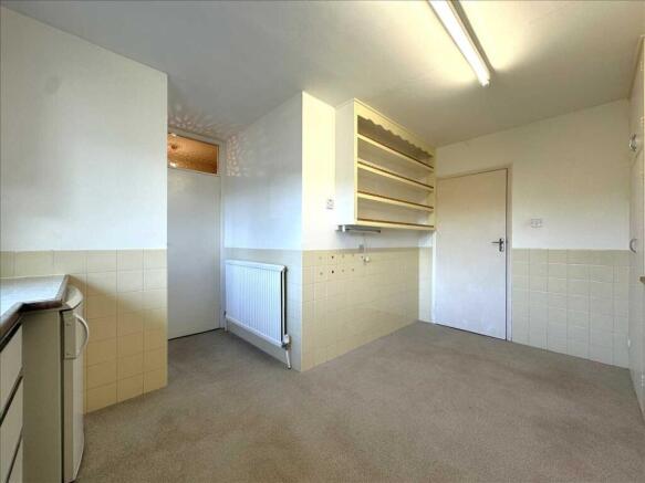 3 bed Bungalow for sale Image 9