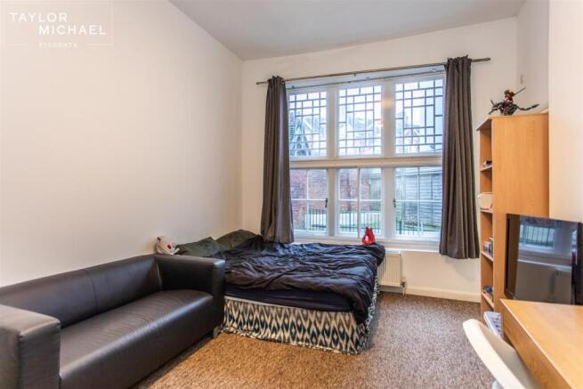 6, 212 Elm Grove-2.jpg