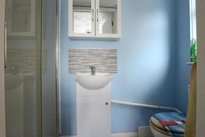 DOWNSTAIRS CLOAKROOM