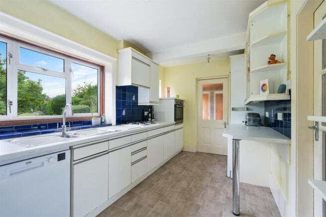 FURZE HILL COTTAGE- (15).jpg