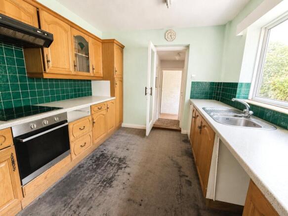 3 bed Bungalow for sale Image 5