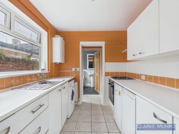 3 bed Terraced for sale Image 7