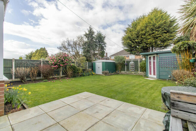27 Avondale Avenue (1 of 33)