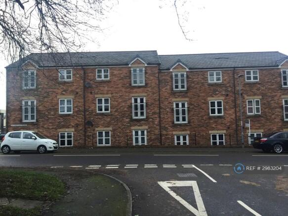 Lovely Top Floor Apartment