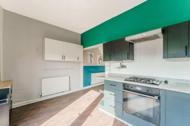 2 bed Terraced for sale Image 8