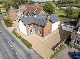Field View House, South End, York YO42 4LT