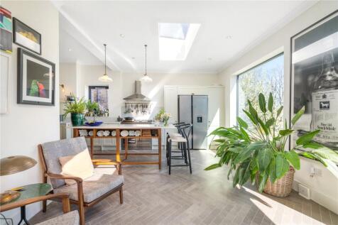 Overhill Road, East Dulwich, London, SE22