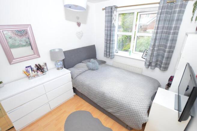 4 bed Detached for sale Image 10