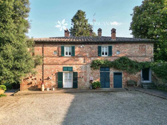 Foiano_della_Chiana_villa_reday_to_live_for_sale (3)