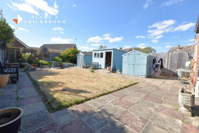 Lake Walk, Clacton on Sea CO15 2AA photo 4