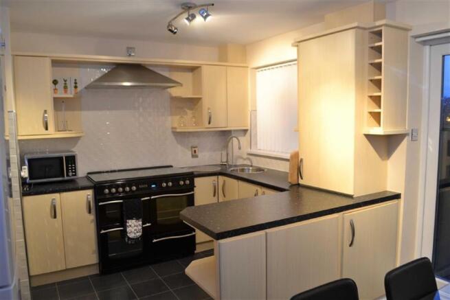 Dining kitchen