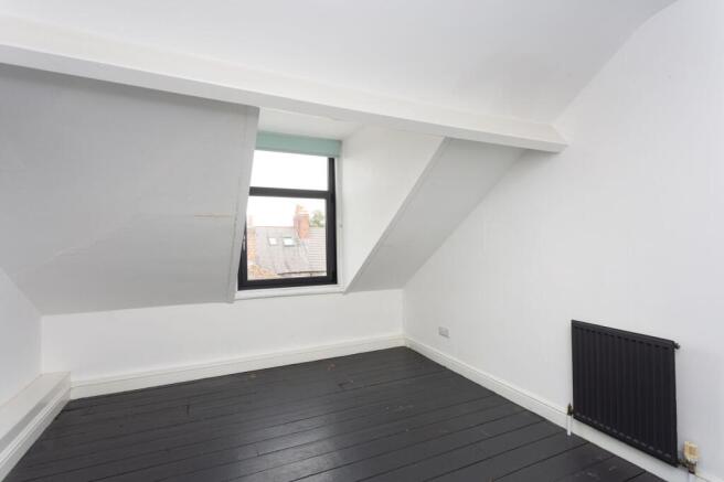 4 bed Town House for sale Image 12