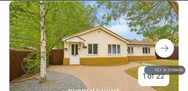 Bungalows Front