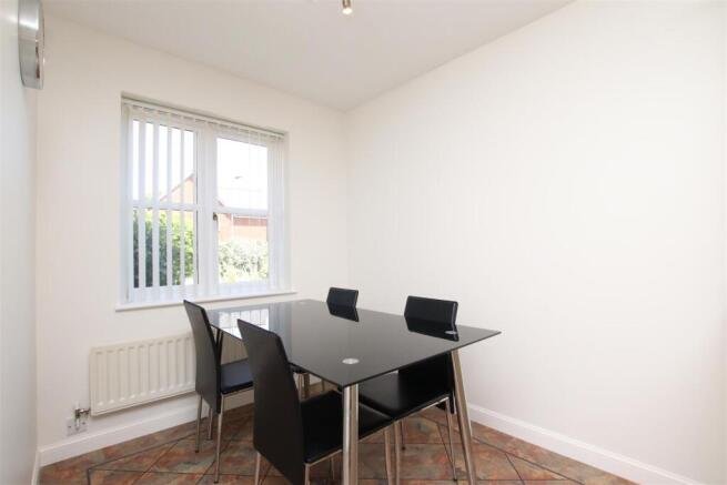 Dining Area.JPG