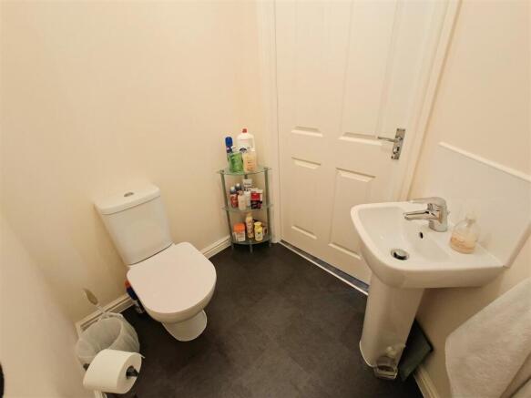 Silvermere Park Way, Sheldon, Birmingham photo 4