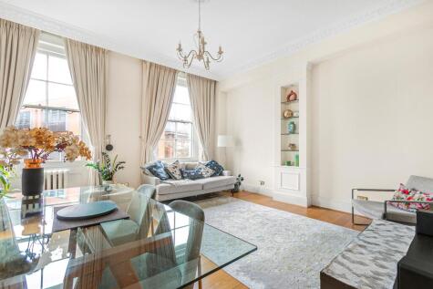 College Crescent, London, NW3