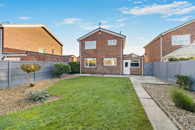 3 bed Detached for sale Image 7
