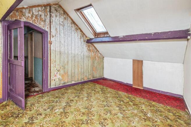 3 bed Terraced for sale Image 12