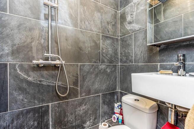 Ensuite