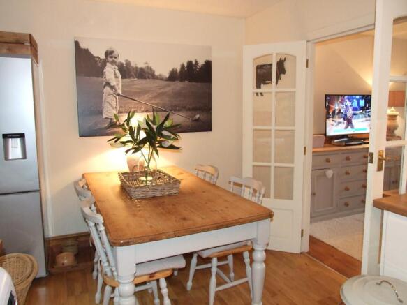 Kitchen/breakfast ro