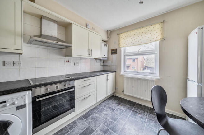 1407266-2-6980902...