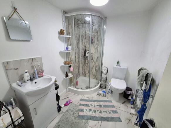 6 bed Terraced for sale Image 6