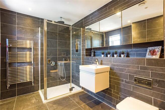 En Suite Bathroom
