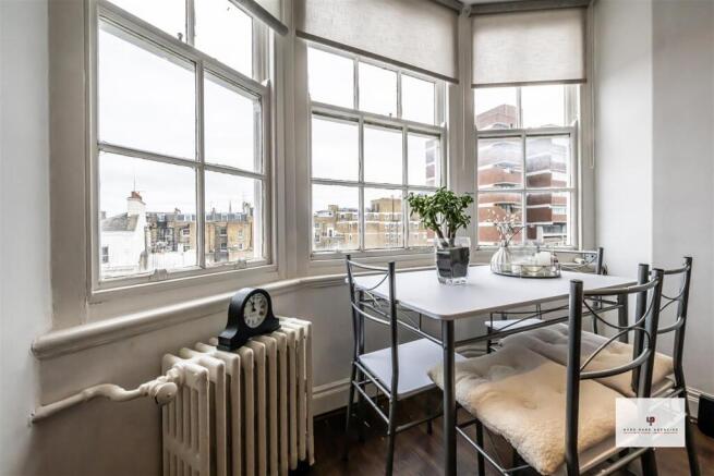 Queen's Court 130-004 HR - HPA.jpg