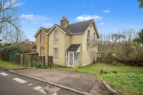 1 Hillside
Gate Hill
Dunkirk, Faversham, ME13 9LN