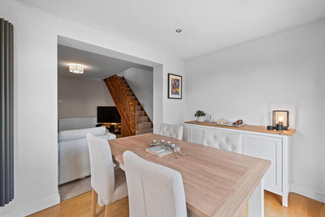 2 bed Semi-Detached for sale Image 12