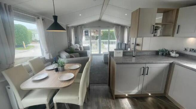 Willerby Lamberhurst 2025 Car0064214 140105672.jpe
