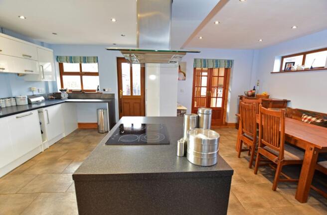 Kitchen 3rd Photo