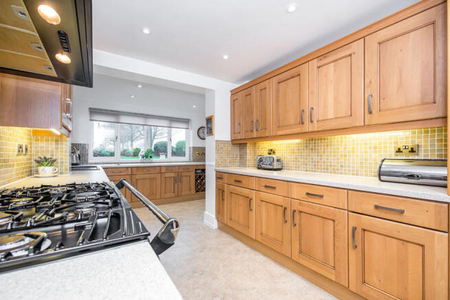 Fitted Kitchen