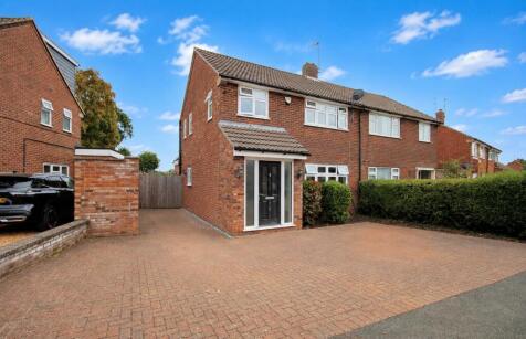 Manor Road, Toddington, Dunstable