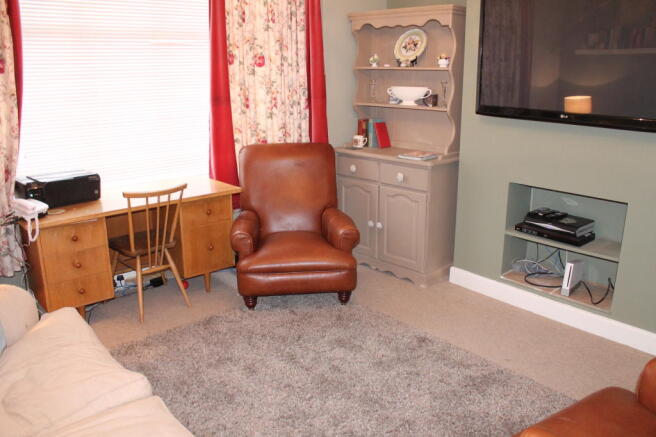 Photo 3
