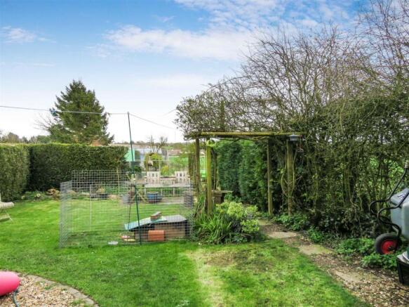 Garden (8).JPG