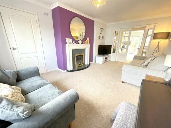 SITTING ROOM