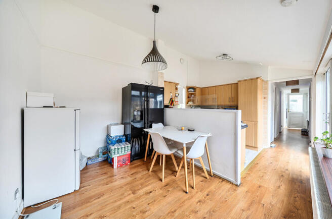 Westminster Gardens, Houghton Regis, Dunstable photo 4