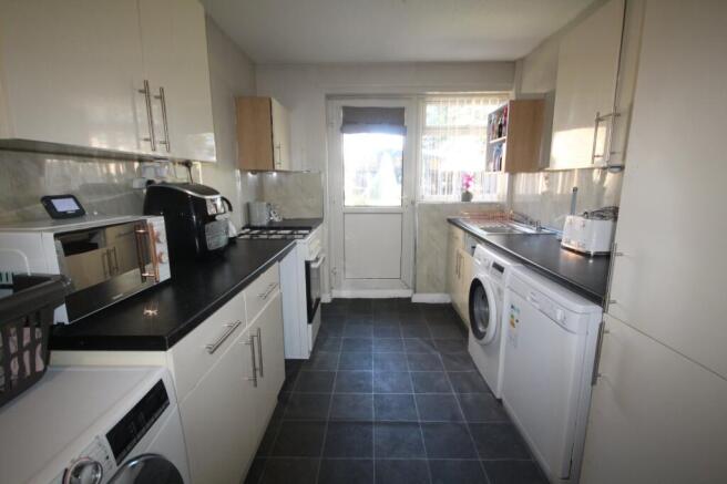2 bed Bungalow for sale Image 6