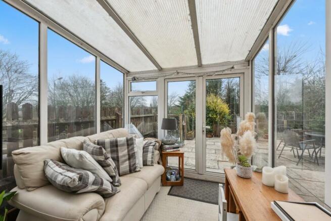 SUN ROOM.jpg