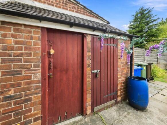 3 bed Semi-Detached for sale Image 12