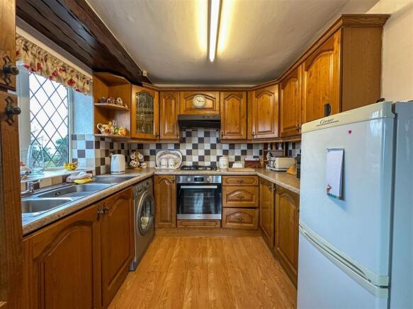 Ball Lane, Brown Edge, Staffordshire Moorlands, ST6 8SW photo 4