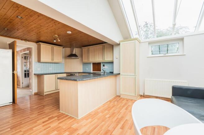 3 bed Detached Bungalow for sale Image 5