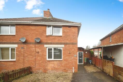 Outer Circle, Taunton, TA1