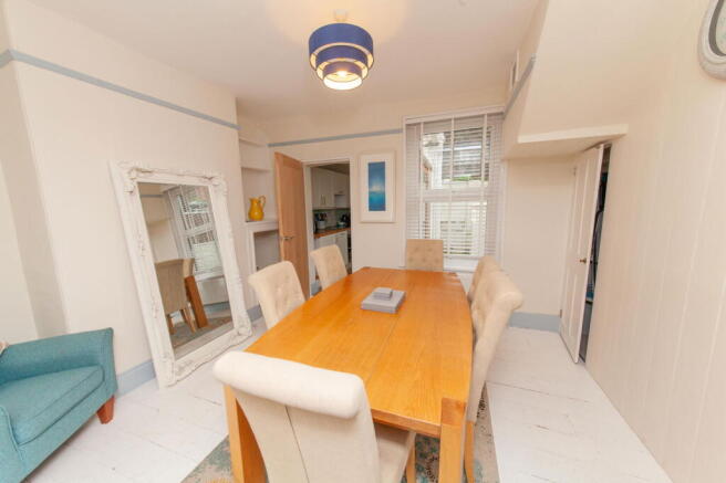 27, Sandquay Road, Dartmouth photo 4