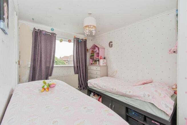 3 bed Semi-Detached for sale Image 10