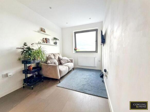 OPEN PLANNED LOUNGE/KITCHEN